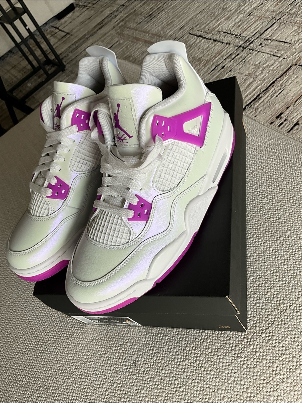 Jordan Pearl White